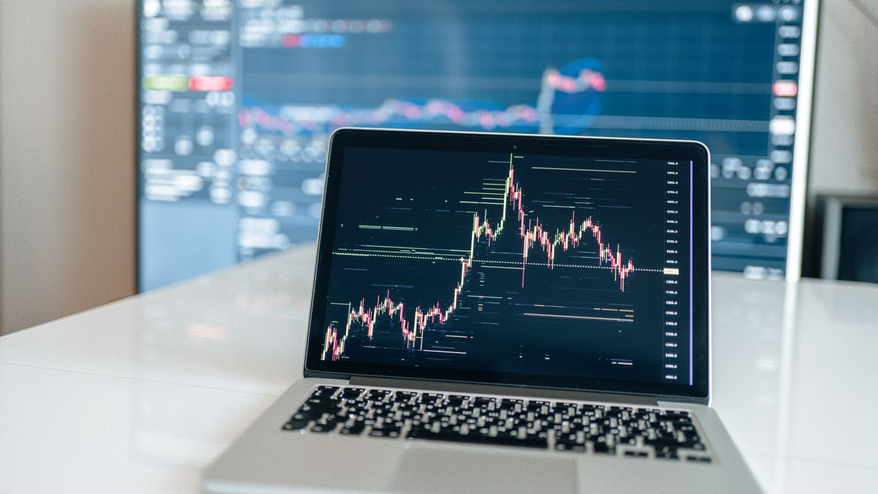 BlockDAG’s $0.10 Buyback Program Offers Historic Return Potential, While Solana & Binance Coin Test Key Support! image 3